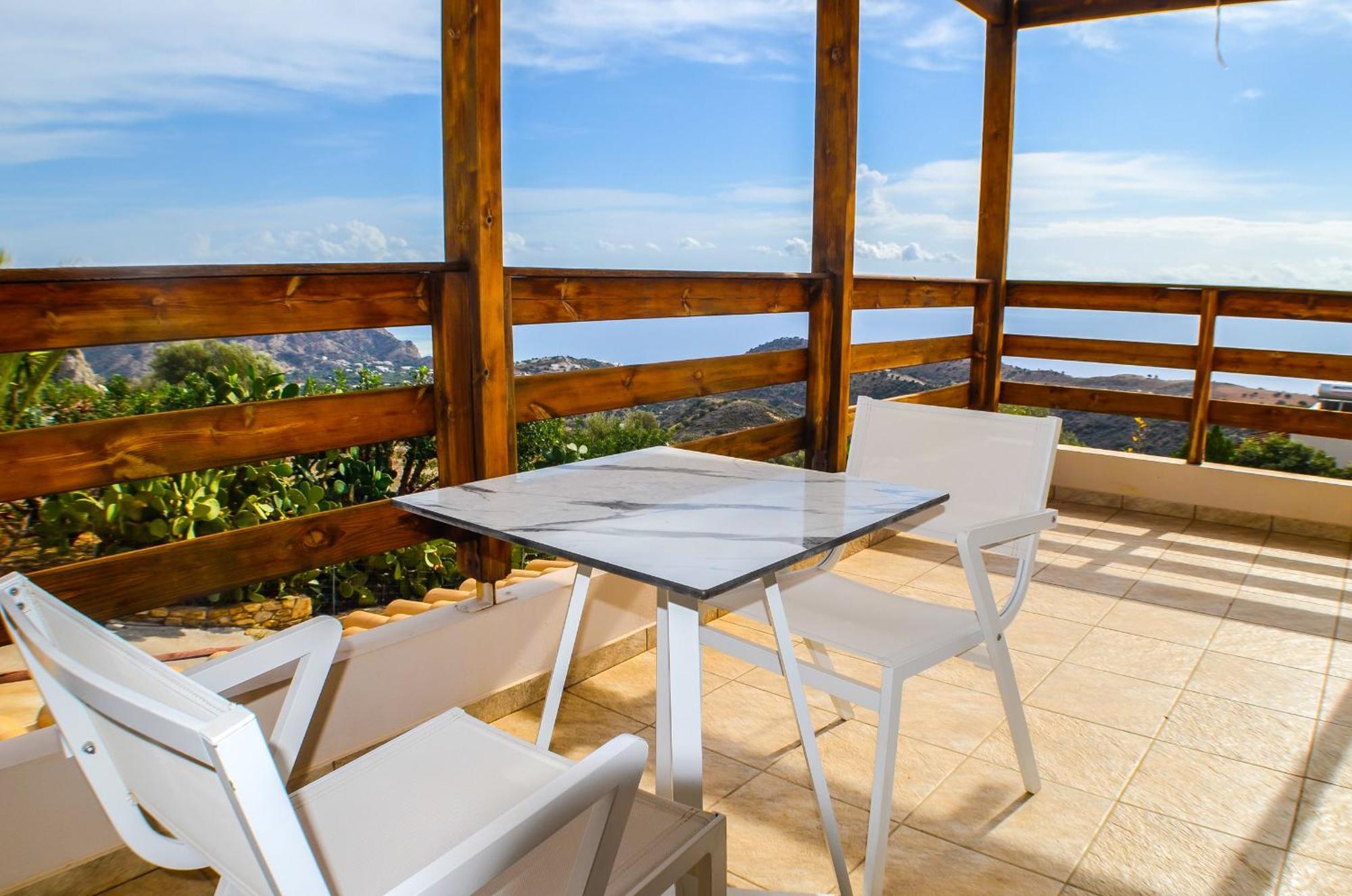 Alexena Apartments Agia Galini Dış mekan fotoğraf