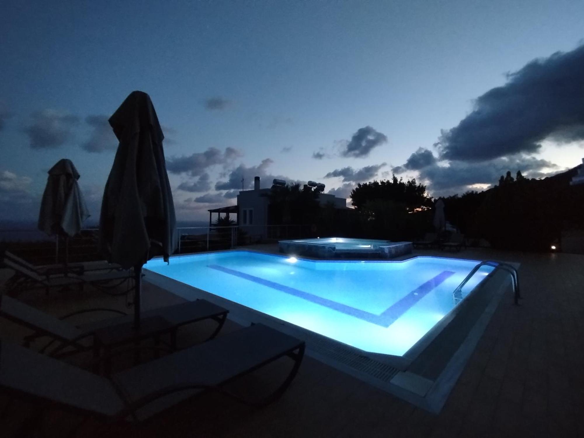 Alexena Apartments Agia Galini Dış mekan fotoğraf