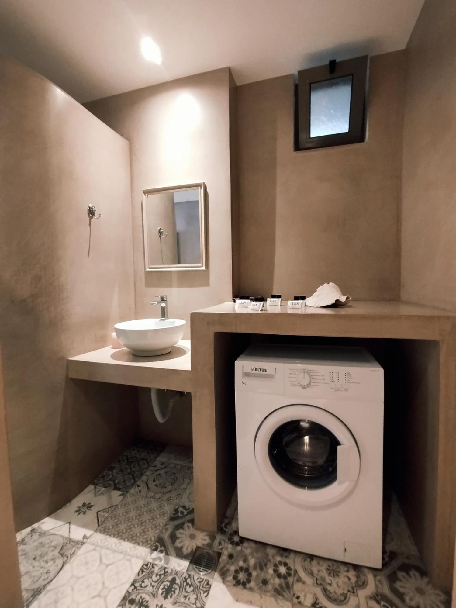 Alexena Apartments Agia Galini Dış mekan fotoğraf